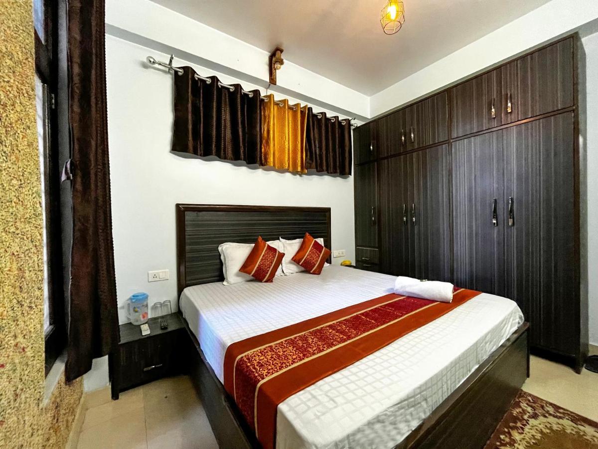 שימלה Nirvana Rooms מראה חיצוני תמונה